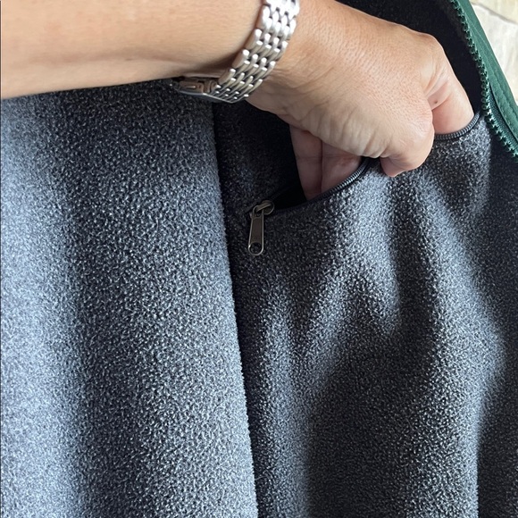 Stylish Forest Green Men's Jacket. - Picture 3 of 7